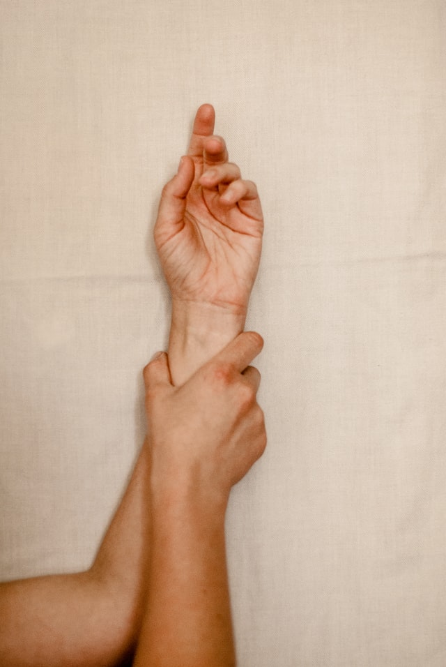 Carpal-Tunnel-Treatment-The-Queensway3 Carpal Tunnel Treatment The Queensway